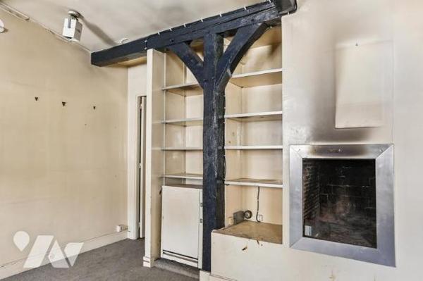 A VENDRE PAR NOTAIRE – Rue Villehardouin