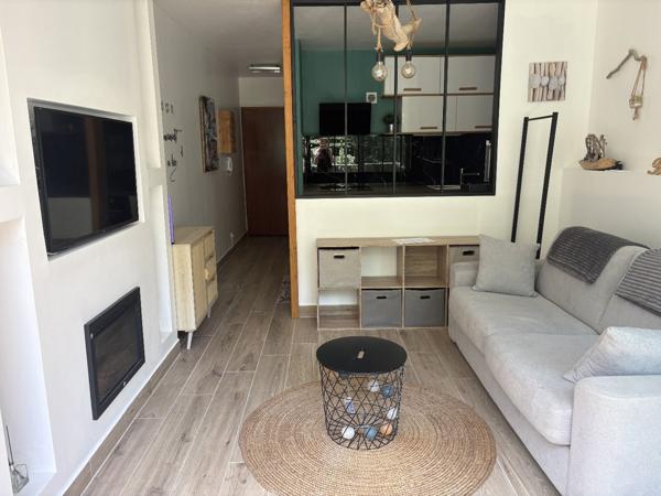 Appartement à TOULON (83100)