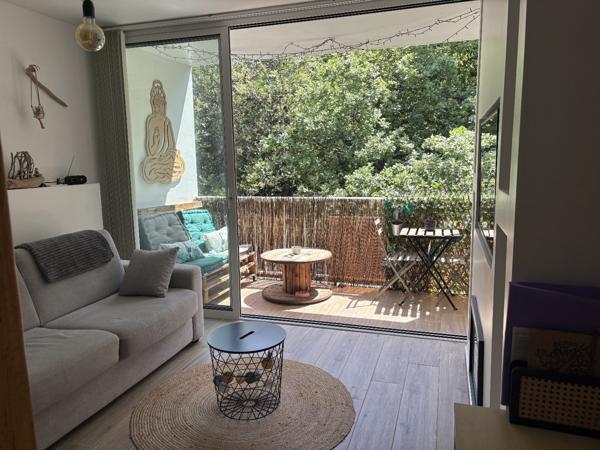 Appartement à TOULON (83100)