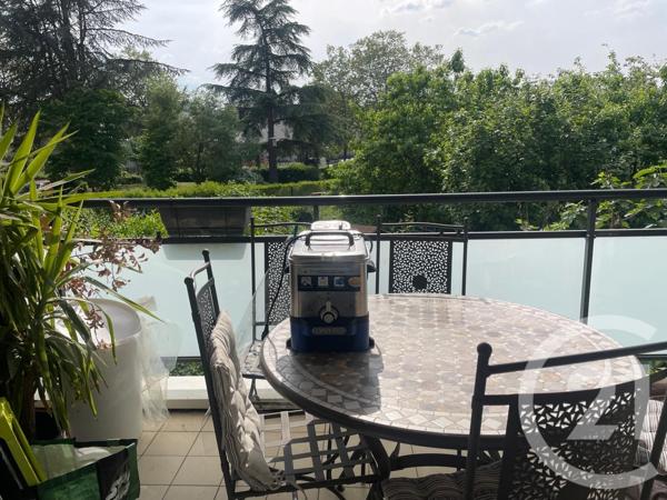 Appartement à vendre  3 pièces - 59,38 m2 TRAPPES - 78