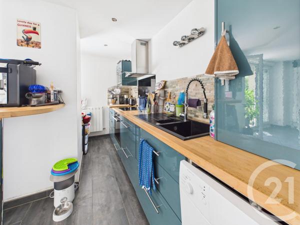 Appartement à vendre  3 pièces - 59,38 m2 TRAPPES - 78