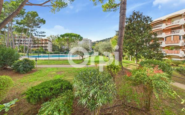 Appartement à vendre    1 pièce • 24,80 m2 Mandelieu-la-Napoule