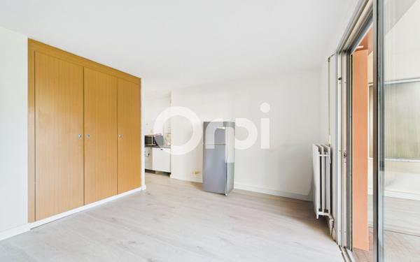 Appartement à vendre    1 pièce • 24,80 m2 Mandelieu-la-Napoule