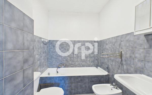 Appartement à vendre    1 pièce • 24,80 m2 Mandelieu-la-Napoule