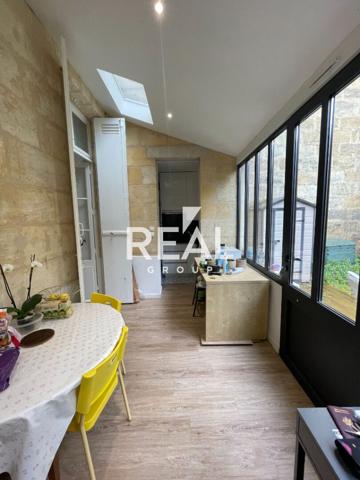 Appartement 3 pièces de 49 m² à louer à Bordeaux – Hôtel De Ville / Pey-Berland