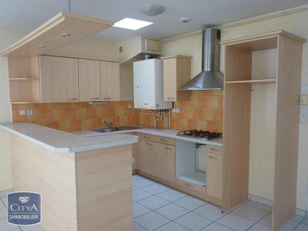 Appartement à louer 4 pièces 102.21m²