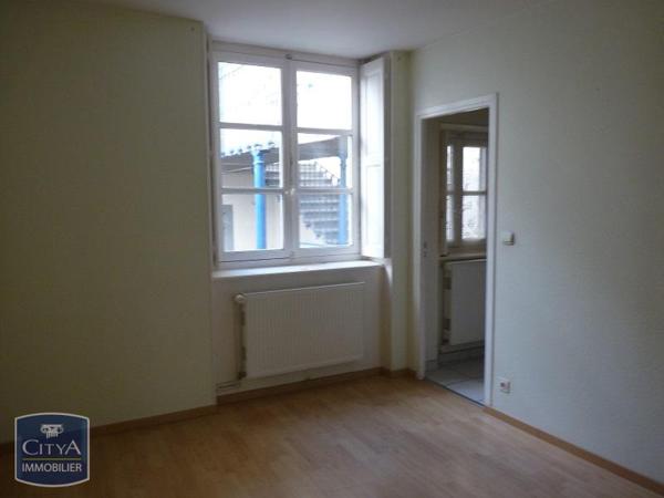 Appartement à louer 4 pièces 102.21m²
