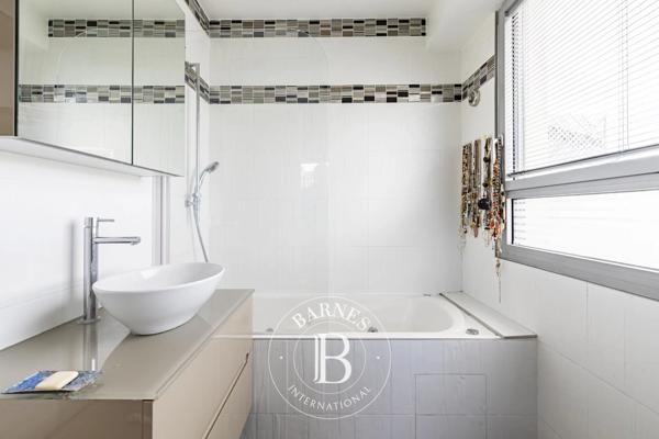 Paris 15ème, Appartement 2 Chambres -  75 m² à vendre