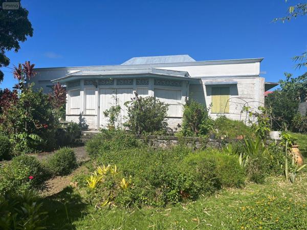 Villa à vendre à Saint-André à la Réunion (97440), ref : 97405/136   
Petit bazar