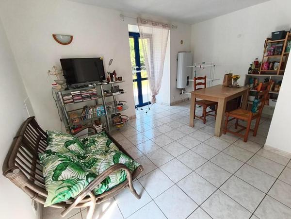 22340 Plévin Propriété  Ensemble immobilier de caractère comprenant 4 logements indépendants entièrement rénovés DPE C