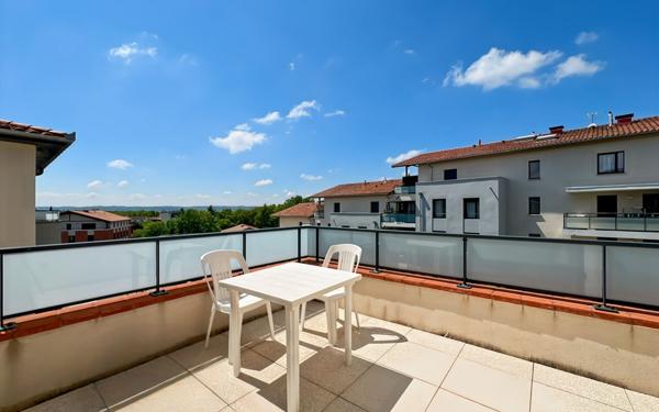 Appartement à vendre    3 pièces • 59 m2 Saint-Orens-de-Gameville