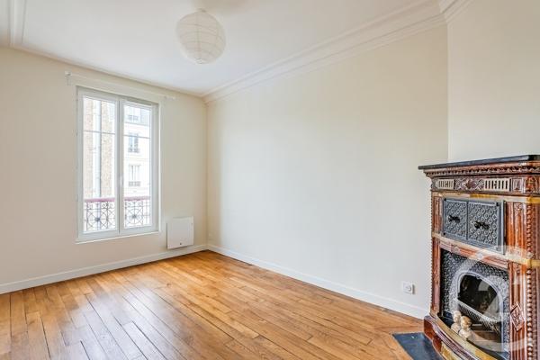 Appartement T2 à vendre  2 pièces - 48,90 m 2   PARIS  - 75015