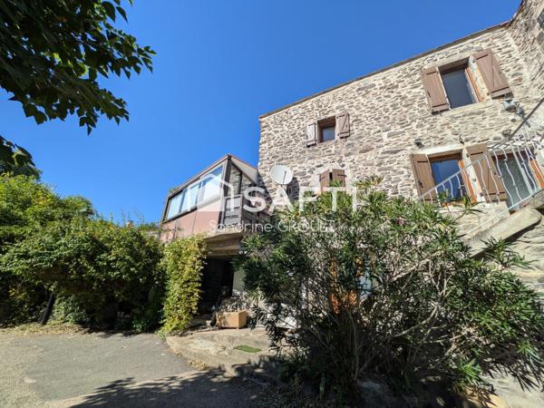 MAISON EN PIERRES avec VUE DÉGAGÉE avec DÉPENDANCE et JARDIN au CALME