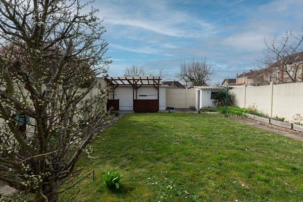 Maison Vaires Sur Marne 3 pièce(s) 86 m²