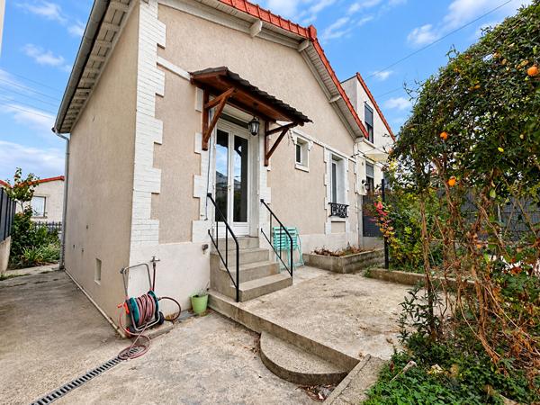 Mont valérien maison avec Jardin