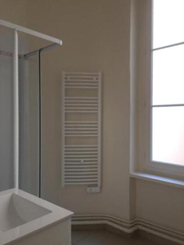 Appartement à louer 1 pièce 53.76m²