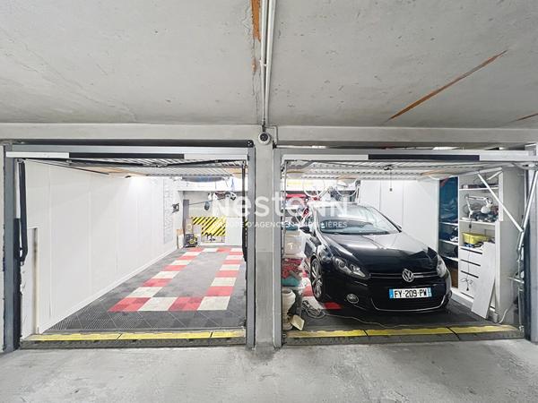 VALLAURIS - 5 pièces - 102m² - 2 Garages fermés - Dernier étage - SUD