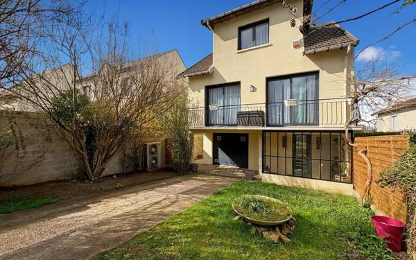 Maison à vendre    6 pièces • 135,17 m2 Draveil