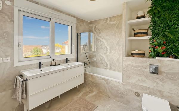 Maison à vendre    6 pièces • 135,17 m2 Draveil