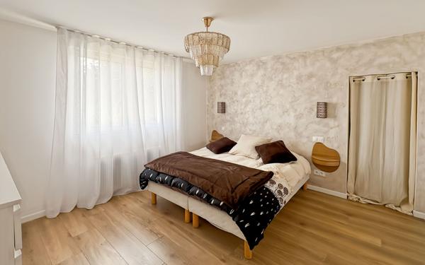 Maison à vendre    6 pièces • 135,17 m2 Draveil