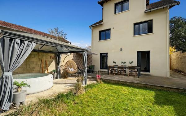 Maison à vendre    6 pièces • 135,17 m2 Draveil