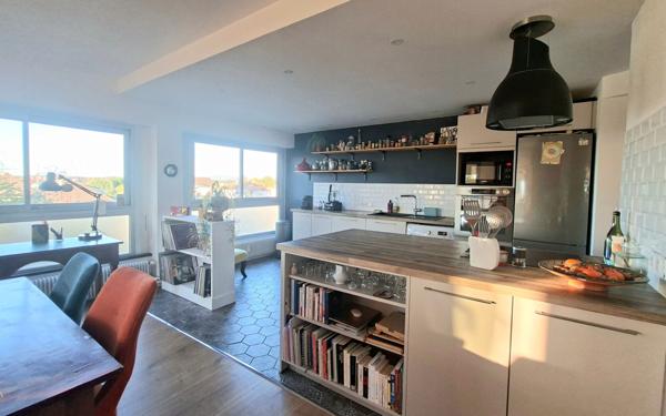 Appartement à vendre    3 pièces • 82 m2 Bourg-en-Bresse