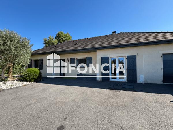 Location Maison 5 pièces 136.98 m² - Herrere 64680