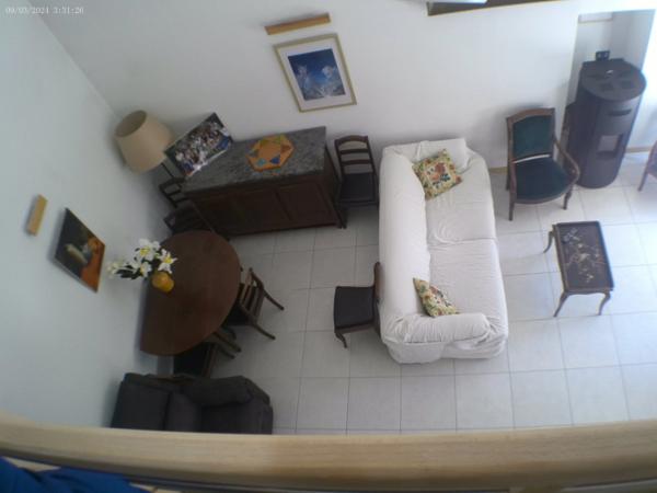 CHATEAUBERNARD A Vendre Maison 8 Pièces avec Studio 2 Pièces