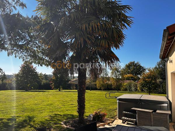 Vente Villa163 m² - 7 Pièces - MONCOUTANT SUR SEVRE (79320)