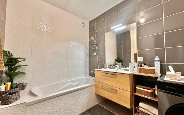 Appartement à vendre    3 pièces • 64,34 m2 Seynod