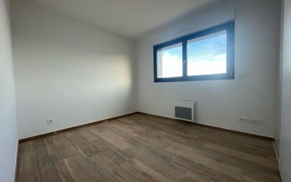 Appartement à louer    3 pièces •  Sainte-Marie