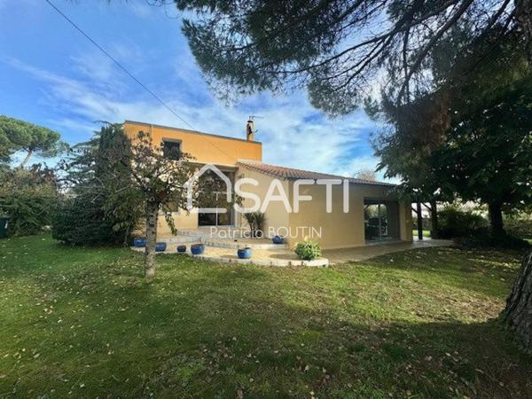MAGNIFIQUE MAISON D'ARCHITECTE 3 CHAMBRES 1 BUREAU ET GARAGE A NIORT !