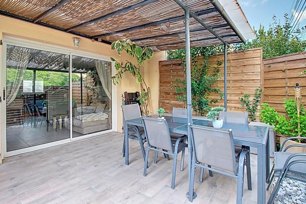 EXCLUSIVITÉ A VENDRE Appartement d'environ 60m² avec 2 chambres, terrasse 45m2