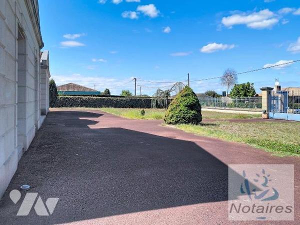 Maison à Vendre à Créon (33670) en Gironde (33)

CREON CENTRE quartier recherché pour cette b...