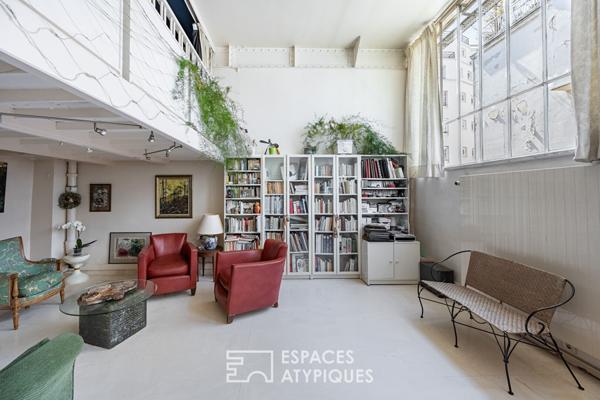 Atelier d’artiste en Duplex proche du jardin du Luxembourg et de Notre-Dame des Champs