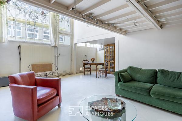 Atelier d’artiste en Duplex proche du jardin du Luxembourg et de Notre-Dame des Champs