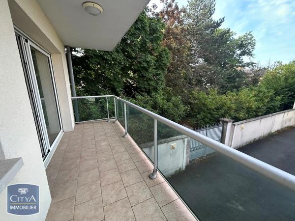 Appartement à louer 3 pièces 68.31m² Châteauroux (36000)