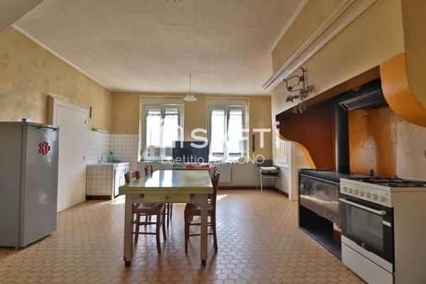 Belle demeure avec nombreuses dépendances