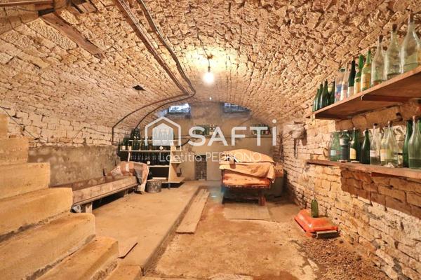 Belle demeure avec nombreuses dépendances