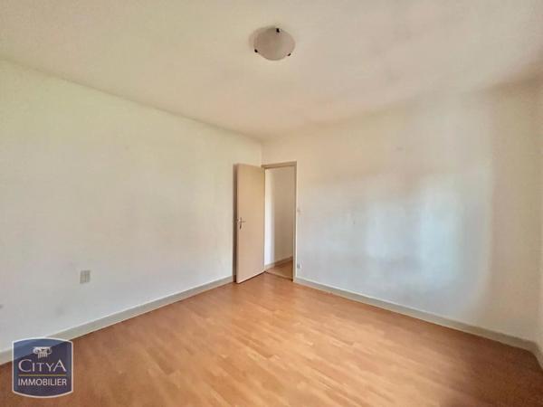 Appartement à louer 4 pièces 65.78m² Saint-Étienne (42000)