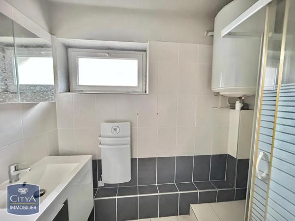 Appartement à louer 4 pièces 65.78m² Saint-Étienne (42000)