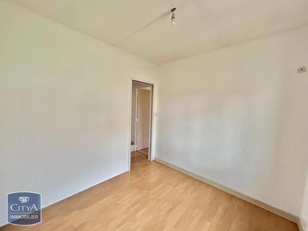 Appartement à louer 4 pièces 65.78m² Saint-Étienne (42000)