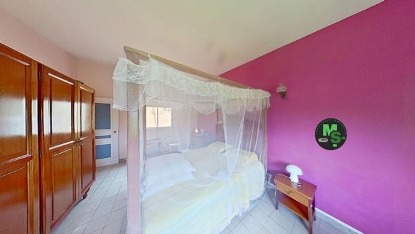 Maison 7 pièces - 216 m²