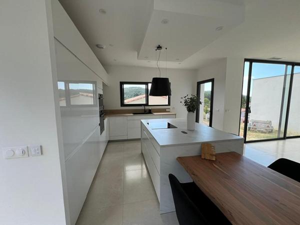 Très belle villa moderne dans les hauts de clermont