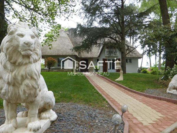 RARETÉ – Propriété de charme en toit de chaume