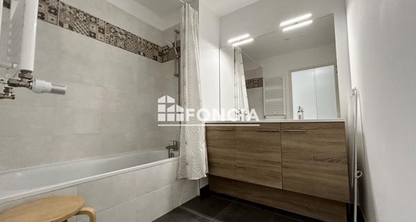 Location Appartement meublé 3 pièces 60.71 m² - Cannes La Bocca 06150