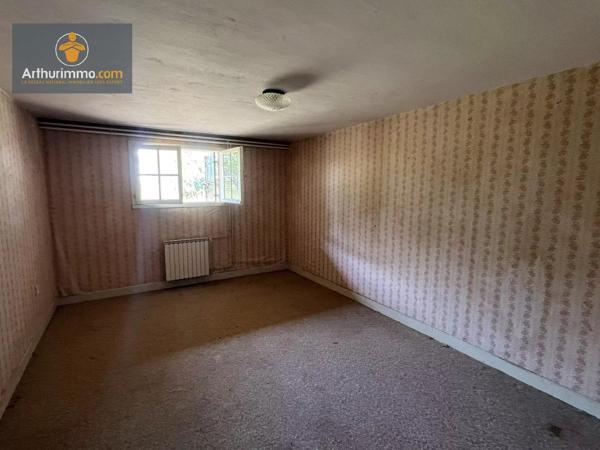 Vente                                                      Maison
                        
                     5 pièces                      142 m2                     à Miramont-de-Guyenne