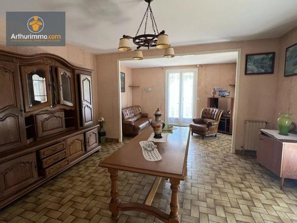 Vente                                                      Maison
                        
                     5 pièces                      142 m2                     à Miramont-de-Guyenne