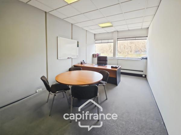 Bureaux de 163 m² – Dernier étage – Lumineux et fonctionnels CHAMBERY (73)