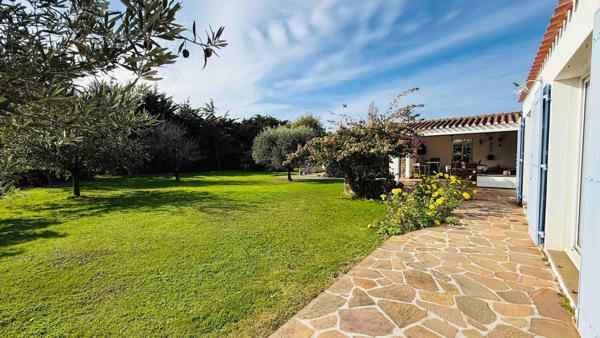 Maison à L' ILE-D'YEU, 85350 - 6 pièces 156m²